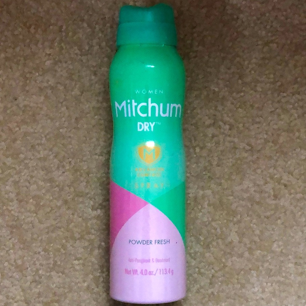 Mitchum Women’s Dry Deodorant 4 ounce Powder Fresh Brand New /Unused (1only)